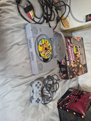 Consola PlayStation 1 PS1 + Caja + Juegos