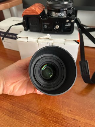 Sony ZV-E10 + Sigma 30mm F1.4 + Lente 16-50mm