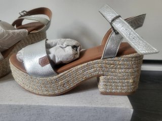 Sandalias Popa Plata Talla 38