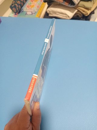 El monstruo y la bibliotecaria