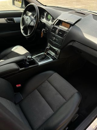 Mercedes-Benz Clase C 220 ranchera