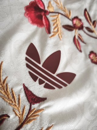 Camiseta Fútbol España Adidas Floral