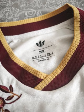 Camiseta Fútbol España Adidas Floral