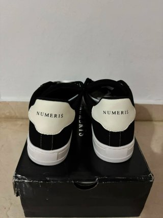 Zapatillas Hacco Negras y Blancas