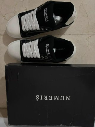 Zapatillas Hacco Negras y Blancas