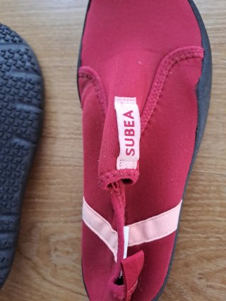 Zapatos de playa SUBEA rojos