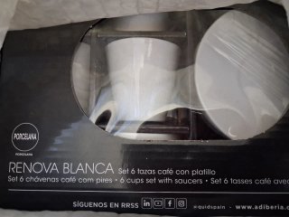 Juego de 12 tazas de café con platillo nuevo