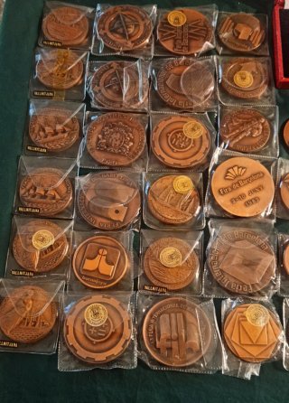 34 Medallas Conmemorativas Barcelona Colección