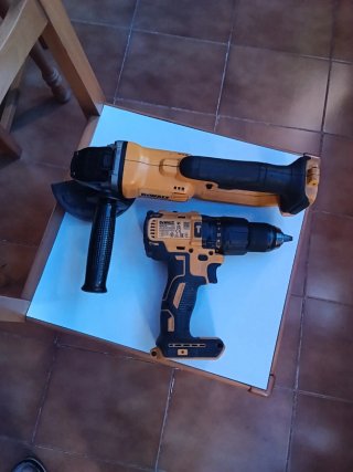 AMOLADORA DEWALT DCG412 Y TALADRO DEWALT DCD778