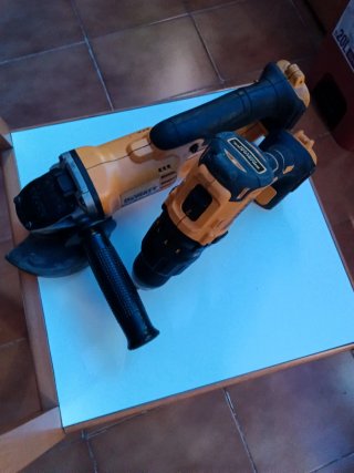 AMOLADORA DEWALT DCG412 Y TALADRO DEWALT DCD778
