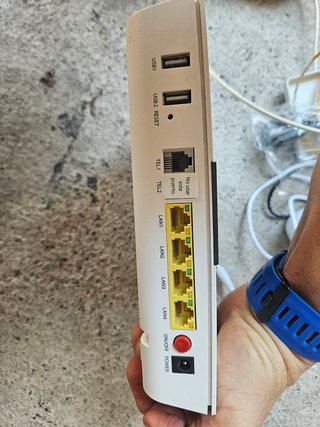 Lote 2 Routers Vodafone Sercomm FG824CD