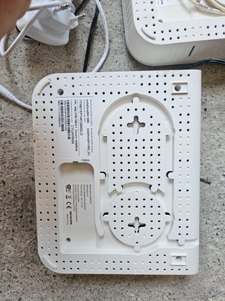 Lote 2 Routers Vodafone Sercomm FG824CD