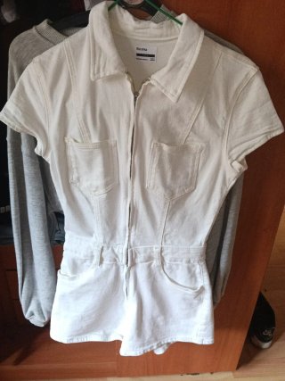 Mono corto Bershka blanco