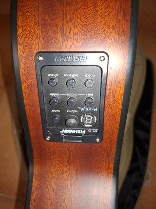Guitarra Electroacústica Harley Benton