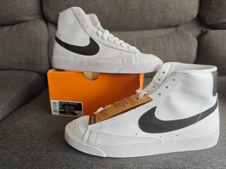 Nike Blazer Mid '77 Talla 44'5