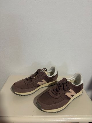 New Balance 720 Marrones