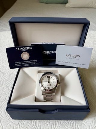 Longines Conquest VHP 43mm Plata/blanco.