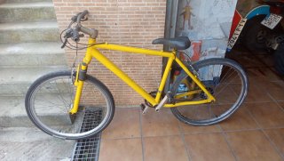 Bicicleta Amarilla