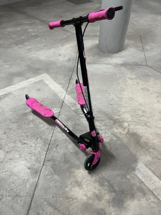 Patinete 3 ruedas plegable con freno