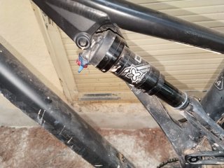 Bicicleta de montaña doble suspensión