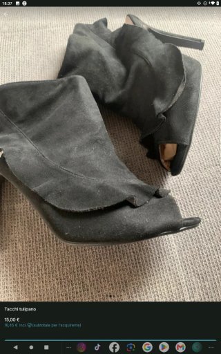 Tacchi tulipano neri