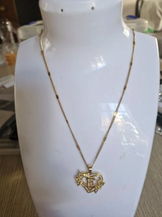 Collar Corazón con Inicial E y Brillantes
