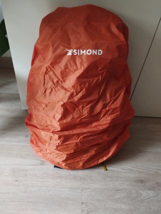 Mochila montaña trekking 50+10L ultraligera