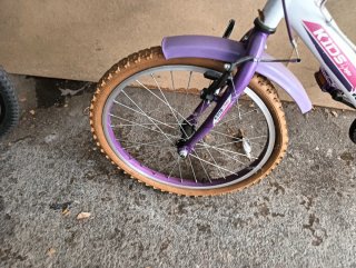 Bicicleta infantil morada
