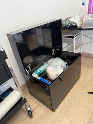 Mueble de Almacenaje Negro / Blanco con Cajón
