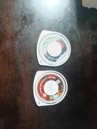 Caja Pokémon + Juegos PSP