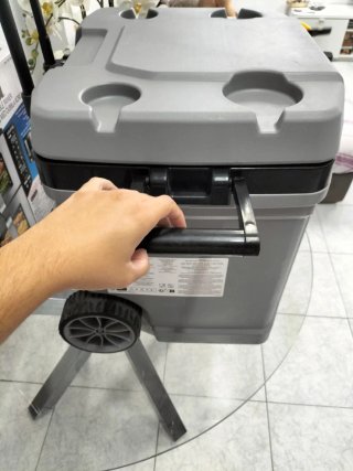 Nevera Igloo Maxcold 62 Roller