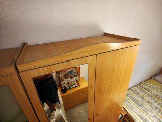 Armario y Cama Somier Madera