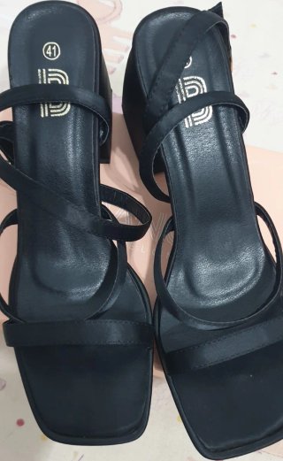 Sandalias BOSANOVA Negras