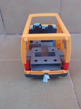 Ambulancia Playmobil