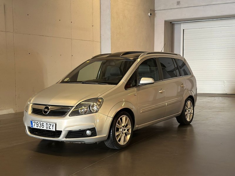 Opel Zafira 1.9 CDTi Cosmo Aut. 2006