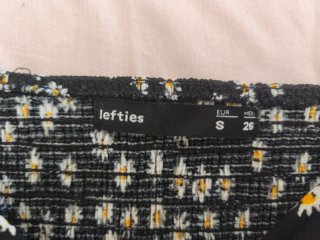 Vestido negro estampado floral
