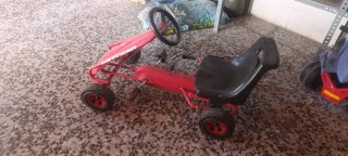 Coche de pedales infantil Kettcar rojo