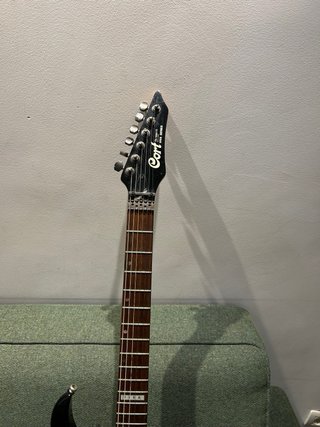 Guitarra Cort Viva Floyd Rose
