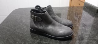 Botas niña grises con hebilla