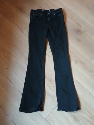 Pantalones vaqueros negros Bershka Talla 34