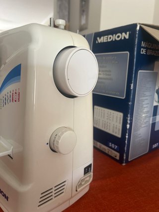 Máquina de coser Medion 507 brazo libre
