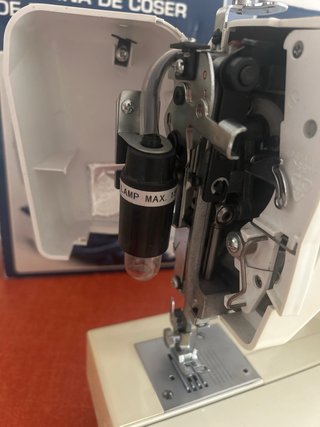 Máquina de coser Medion 507 brazo libre