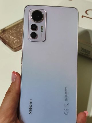 Xiaomi 12 Lite Rosa con 3 fundas