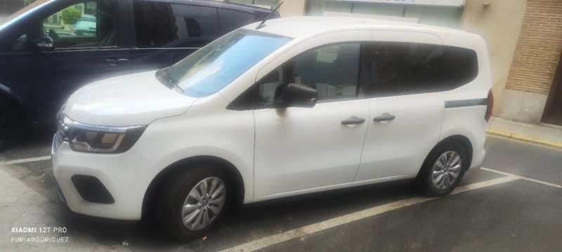 Renault Kangoo 2024 - foto 1