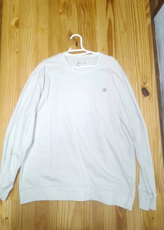 Sudadera Alvaro Moreno Beige