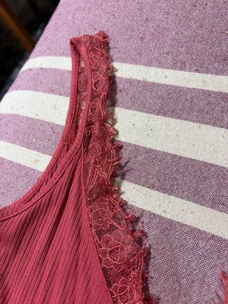 Body de encaje rosa/rojo