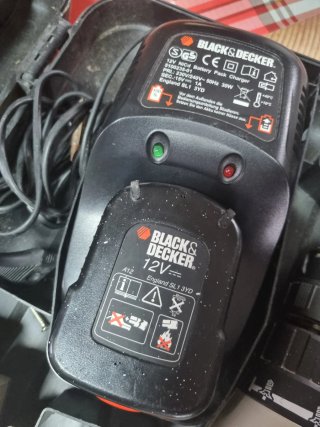Taladro Atornillador Black & Decker 12V