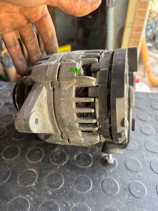 Alternador Toyota Yaris 1.4 D-4D
