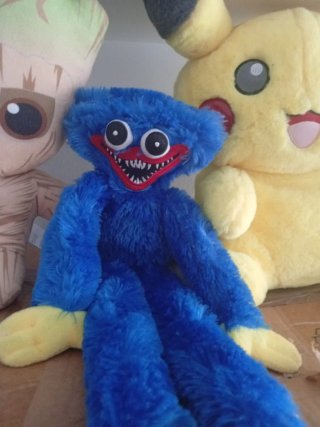 Lote Peluches Groot, Pikachu y Huggy Wuggy