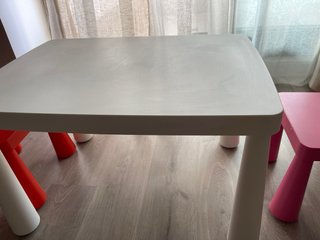 Mesa y Sillas Infantiles IKEA